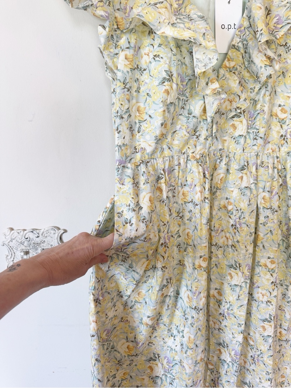 NWT O.P.T. Kate Yellow and Mint Green Floral Ruffle Flitter Sleeve Midi Dress M - Picture 8 of 12